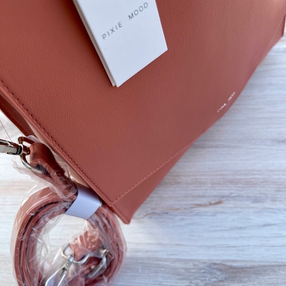 NWT - 🌵 Desert Clay Tote - Caitlin Tote by Pixie Mood - Picture 10 of 14